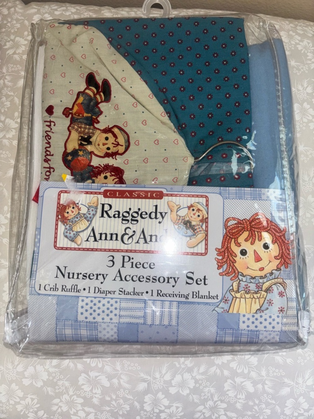 Classic Raggedy Ann & Andy 3-Piece Nursery Accessory Set - Vintage